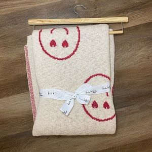 Nicole Miller Valentines Smiley Face Hearts Throw Blanket